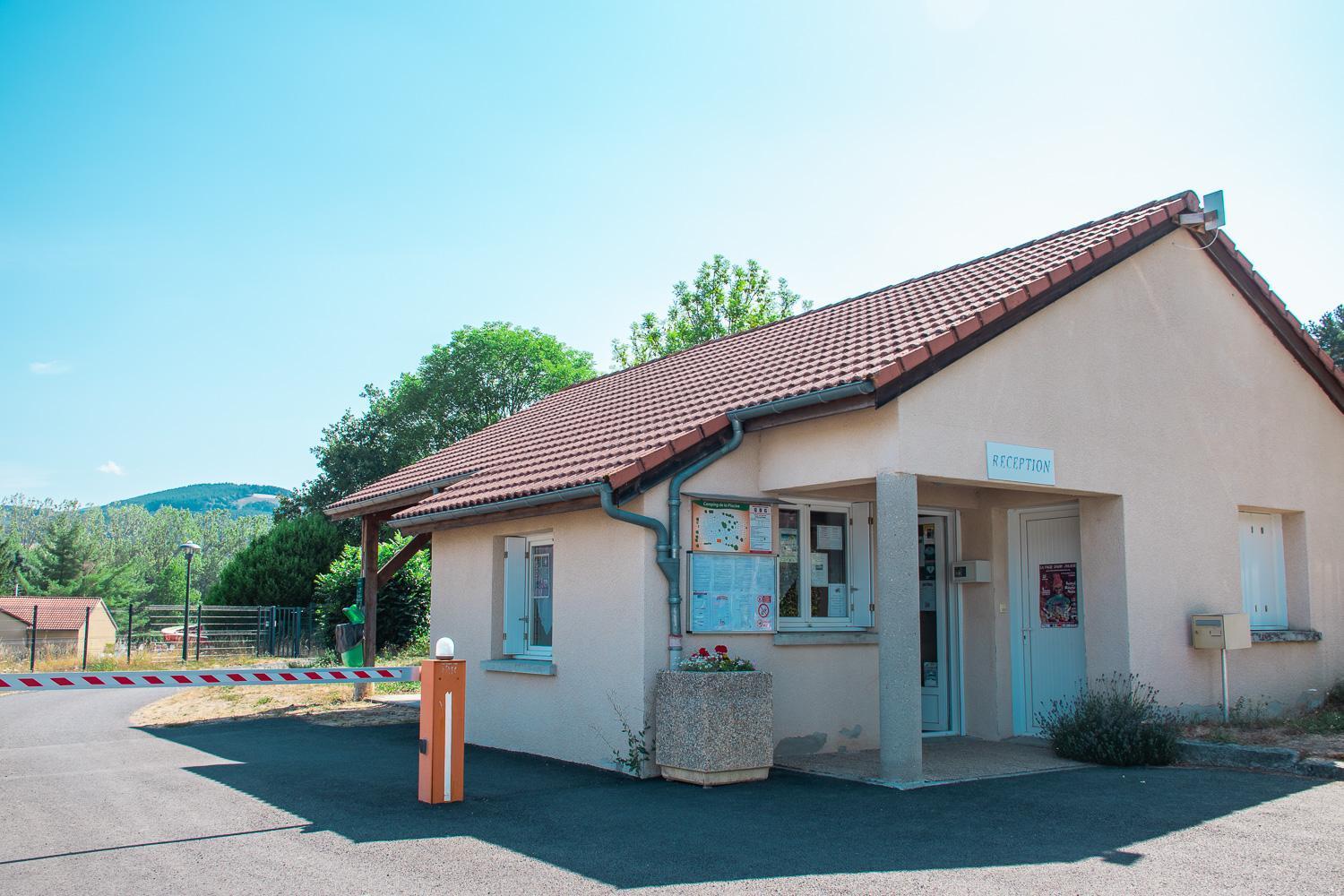 Village De Gites Du Malzieu Le Malzieu-Ville エクステリア 写真